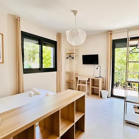 Menton - Coliving, Parking & Breakfast Апартаменты Кань-сюр-Мер