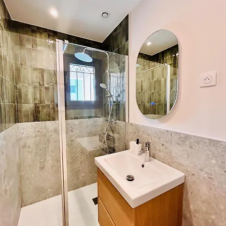 Menton - Coliving, Parking & Breakfast